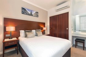 Heeton Concept Hotel - Stewart Aparthotel Edinburgh