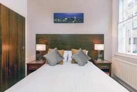 Heeton Concept Hotel - Stewart Aparthotel Edinburgh