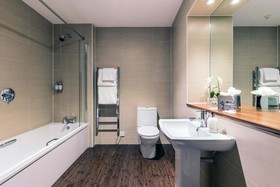 Heeton Concept Hotel - Stewart Aparthotel Edinburgh