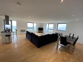 Grand Harbour Apartments