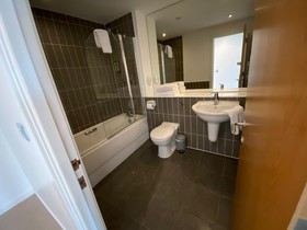 Grand Harbour Apartments