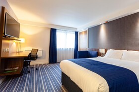 Holiday Inn Express Edinburgh Airport