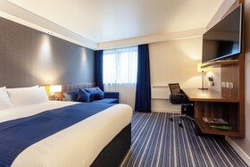 Holiday Inn Express Edinburgh Airport
