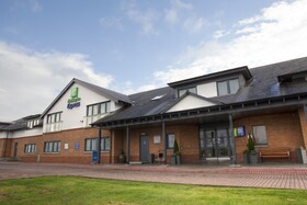 Holiday Inn Express Edinburgh Airport