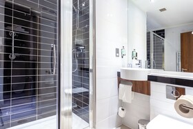 Holiday Inn Express Edinburgh Airport