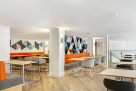 Holiday Inn Express Edinburgh City Centre