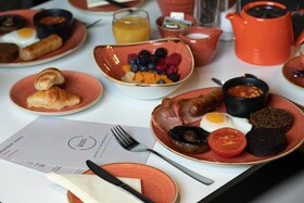 KM Hotel & Apartments