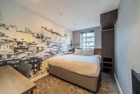 KM Hotel & Apartments