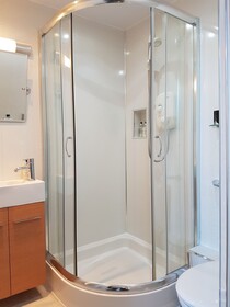 Lauderville Guest House