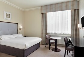 Leonardo Hotel Edinburgh City