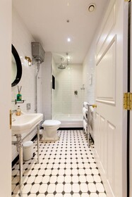 Linton Collection - North Bridge Apartments
