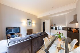 Linton Collection - North Bridge Apartments