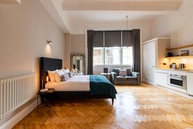Linton Collection - North Bridge Apartments
