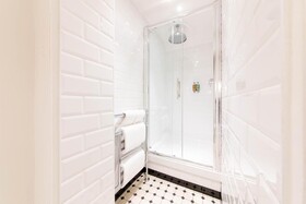 Linton Collection - North Bridge Apartments
