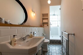 Linton Collection - North Bridge Apartments