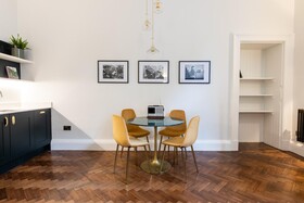 Linton Collection - North Bridge Apartments