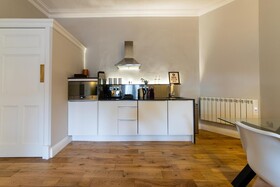 Linton Collection - North Bridge Apartments