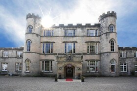 Melville Castle