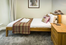 Nicolson Apartments