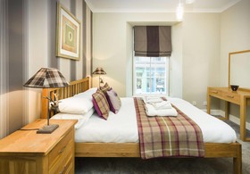 Nicolson Apartments