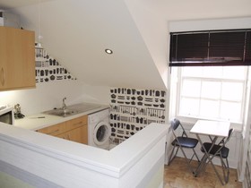 Niddry Street Apartments