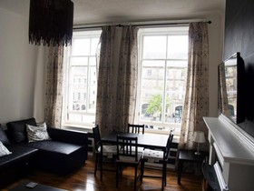 Niddry Street Apartments