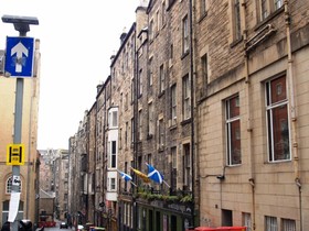 Niddry Street Apartments