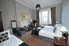 No 53 Frederick Street Bed And Breakfast