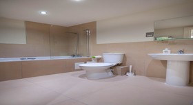 Palmerston Suites