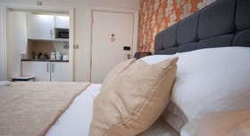 Palmerston Suites
