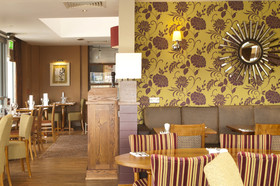 Premier Inn Edinburgh Airport (Newbridge) Hotel