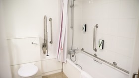 Premier Inn Edinburgh Airport (Newbridge) Hotel