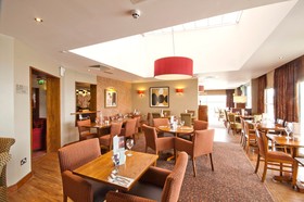 Premier Inn Edinburgh Airport (Newbridge) Hotel