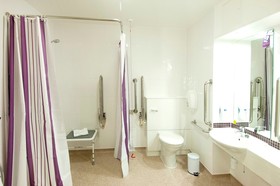 Premier Inn Edinburgh Airport (Newbridge) Hotel
