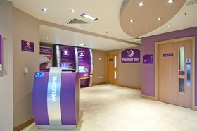 Premier Inn Edinburgh City Centre