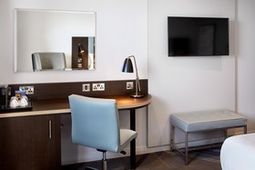 Premier Inn Edinburgh City Centre