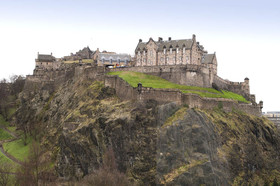 Premier Inn Edinburgh City Centre