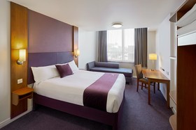 Premier Inn Edinburgh City Centre