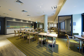 Premier Inn Edinburgh City Centre Royal Mile