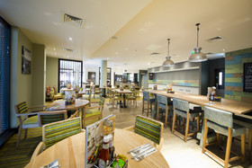 Premier Inn Edinburgh City Centre Royal Mile