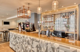 Premier Inn Edinburgh City Centre Waverley
