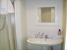 Ramsay's Bed & Breakfast