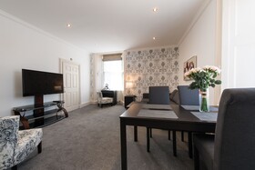 Royal Princes Suites