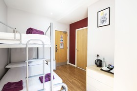 a&o Edinburgh City