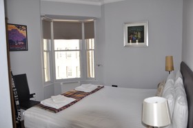 Stay Edinburgh City Apartments