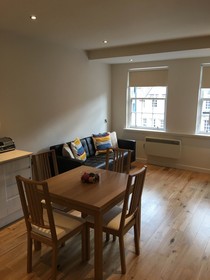 Stay Edinburgh City Apartments
