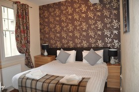 Stay Edinburgh City Apartments