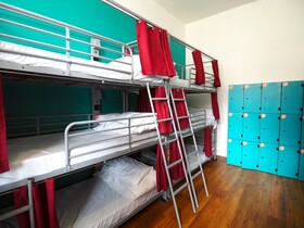 St Christopher's Edinburgh Original