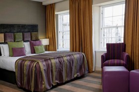 Ten Hill Place Hotel