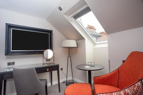 Ten Hill Place Hotel